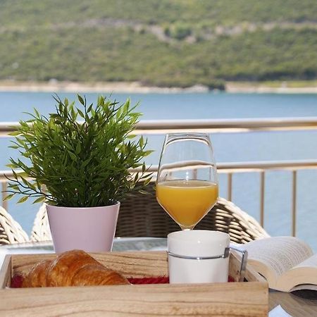Bed And Breakfast Jadran Неум Екстериор снимка
